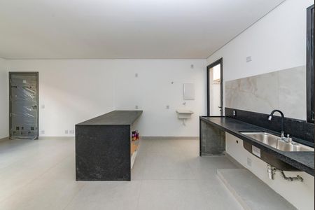 Apartamento à venda com 189m², 3 quartos e 2 vagasCozinha