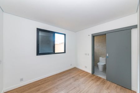 Apartamento à venda com 189m², 3 quartos e 2 vagasSuíte 2
