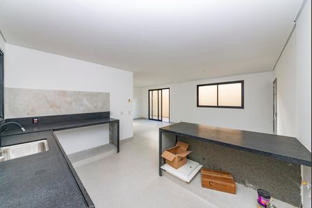 Apartamento à venda com 189m², 3 quartos e 2 vagasCozinha