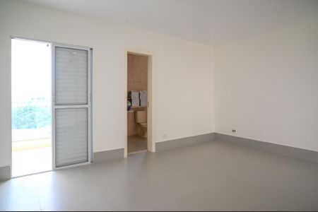 Casa à venda com 220m², 3 quartos e 4 vagasQuarto 1 - Suite