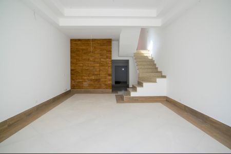 Casa à venda com 220m², 3 quartos e 4 vagasSala Principal
