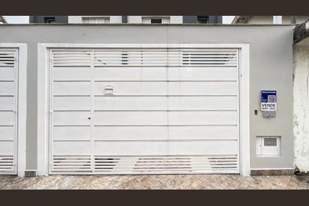 Casa à venda com 220m², 3 quartos e 4 vagasFachada/Plaquinha 