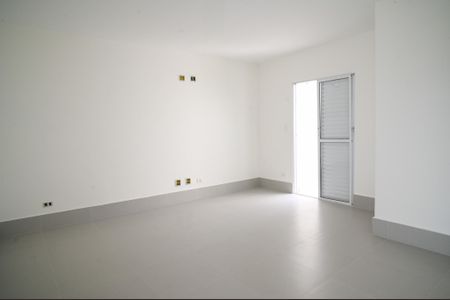 Casa à venda com 220m², 3 quartos e 4 vagasQuarto 1 - Suite