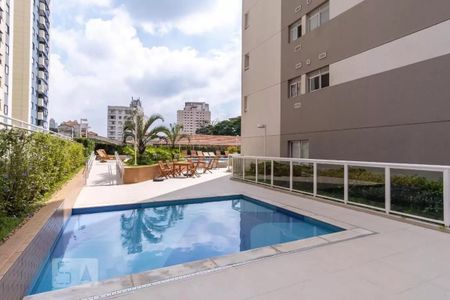 Apartamento à venda com 127m², 3 quartos e 2 vagas Apartamento à venda com 127m², 3 quartos e 2 vagasÁrea comum - Piscina