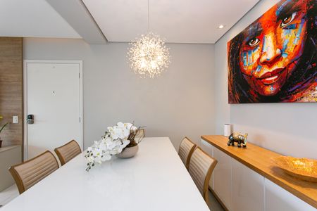 Apartamento à venda com 127m², 3 quartos e 2 vagas Apartamento à venda com 127m², 3 quartos e 2 vagasSala