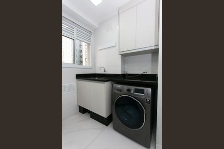 Apartamento à venda com 127m², 3 quartos e 2 vagas Apartamento à venda com 127m², 3 quartos e 2 vagasÁrea de Serviço