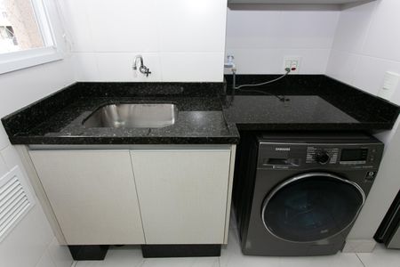 Apartamento à venda com 127m², 3 quartos e 2 vagas Apartamento à venda com 127m², 3 quartos e 2 vagasÁrea de Serviço