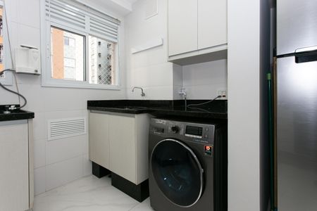 Apartamento à venda com 127m², 3 quartos e 2 vagas Apartamento à venda com 127m², 3 quartos e 2 vagasÁrea de Serviço