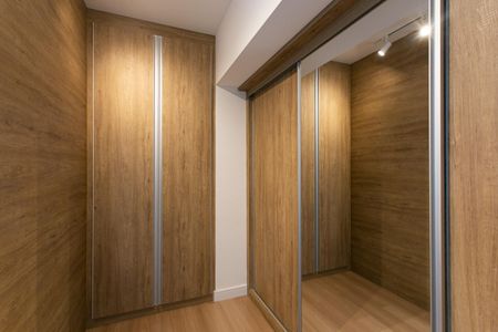 Apartamento à venda com 127m², 3 quartos e 2 vagas Apartamento à venda com 127m², 3 quartos e 2 vagasSuíte 2