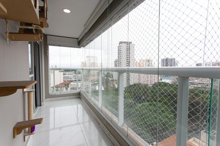 Apartamento à venda com 127m², 3 quartos e 2 vagas Apartamento à venda com 127m², 3 quartos e 2 vagasVaranda da Suíte 2