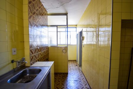 Apartamento à venda com 90m², 4 quartos e 1 vagaCozinha