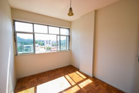 Apartamento à venda com 90m², 4 quartos e 1 vagaQuarto 1