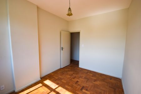Apartamento à venda com 90m², 4 quartos e 1 vagaQuarto 1