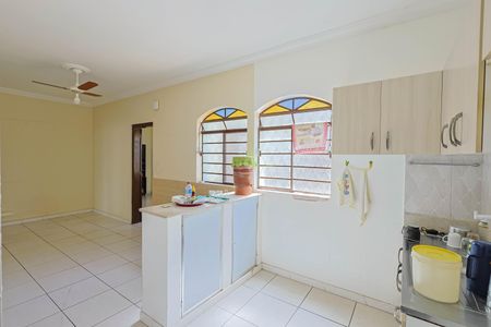 Casa à venda com 419m², 3 quartos e 4 vagasCozinha