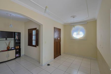 Casa à venda com 419m², 3 quartos e 4 vagasSala