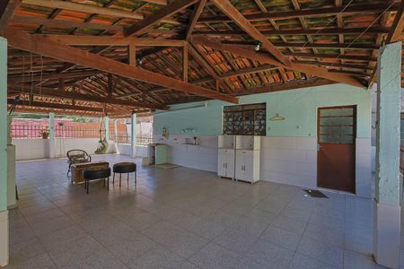 Casa à venda com 419m², 3 quartos e 4 vagasTerraço