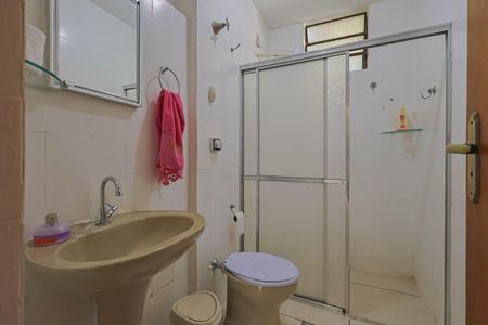 Casa à venda com 419m², 3 quartos e 4 vagasBanheiro