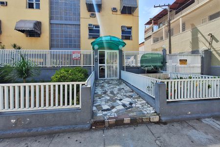 Apartamento para alugar com 60m², 2 quartos e 1 vaga Apartamento para alugar com 60m², 2 quartos e 1 vagaFachada
