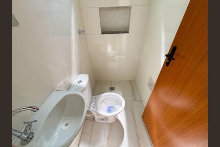 Apartamento para alugar com 39m², 2 quartos e 1 vaga Apartamento para alugar com 39m², 2 quartos e 1 vagaBanheiro