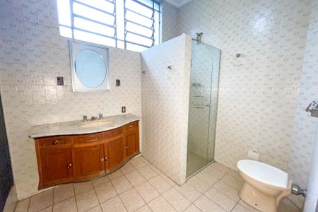 Casa à venda com 360m², 3 quartos e 3 vagasBanheiro 1