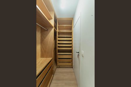 Apartamento para alugar com 80m², 3 quartos e 2 vagasSuíte - Closet