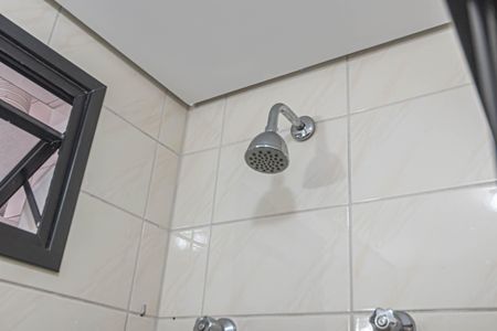 Apartamento para alugar com 80m², 3 quartos e 2 vagasBanheiro Social