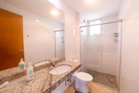 Apartamento à venda com 108m², 3 quartos e 2 vagas Apartamento à venda com 108m², 3 quartos e 2 vagasBanheiro Social