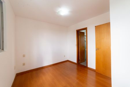 Apartamento à venda com 108m², 3 quartos e 2 vagas Apartamento à venda com 108m², 3 quartos e 2 vagasSuíte