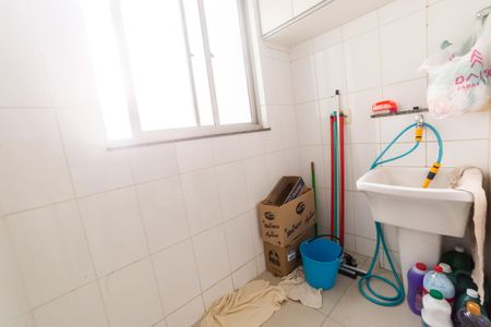 Apartamento à venda com 108m², 3 quartos e 2 vagas Apartamento à venda com 108m², 3 quartos e 2 vagasÁrea de Serviço