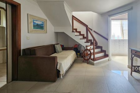 Apartamento para alugar com 165m², 3 quartos e 3 vagasSala