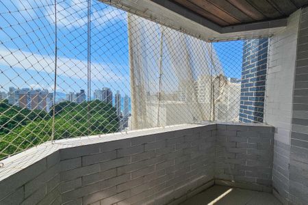 Apartamento para alugar com 165m², 3 quartos e 3 vagasvaranda