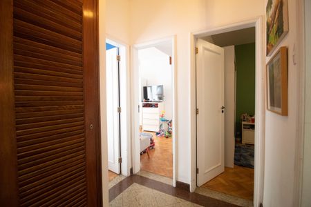 Apartamento à venda com 140m², 3 quartos e sem vagaCorredor