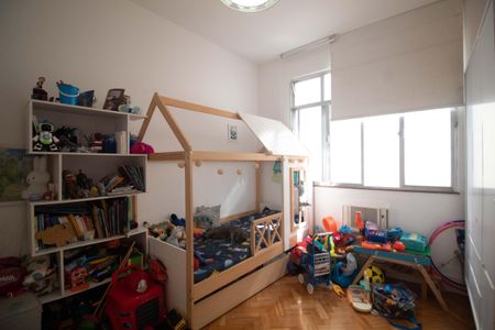 Apartamento à venda com 140m², 3 quartos e sem vagaQuarto 2