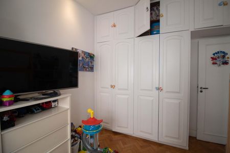 Apartamento à venda com 140m², 3 quartos e sem vagaQuarto 2