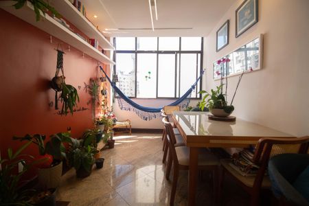 Apartamento à venda com 140m², 3 quartos e sem vagaSala