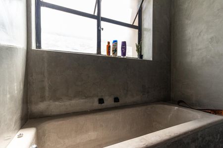 Apartamento à venda com 219m², 3 quartos e 1 vaga Apartamento à venda com 219m², 3 quartos e 1 vagaBanheiro Social