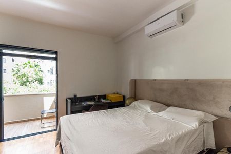 Apartamento à venda com 219m², 3 quartos e 1 vaga Apartamento à venda com 219m², 3 quartos e 1 vagaQuarto da Suíte