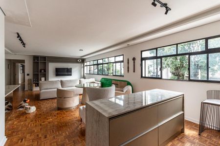 Apartamento à venda com 219m², 3 quartos e 1 vaga Apartamento à venda com 219m², 3 quartos e 1 vagaSala
