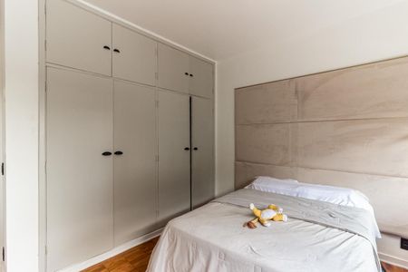 Apartamento à venda com 219m², 3 quartos e 1 vaga Apartamento à venda com 219m², 3 quartos e 1 vagaQuarto 3