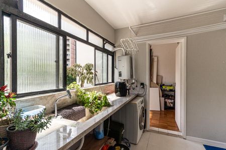 Apartamento à venda com 219m², 3 quartos e 1 vaga Apartamento à venda com 219m², 3 quartos e 1 vagaÁrea de Serviço