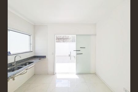 Casa para alugar com 129m², 3 quartos e 4 vagasCozinha
