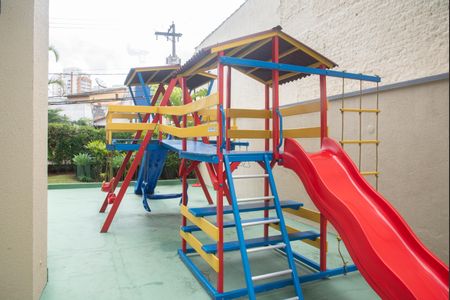 Apartamento à venda com 70m², 2 quartos e 1 vagaÁrea comum - Playground