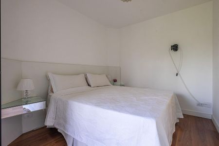 Apartamento à venda com 94m², 2 quartos e 2 vagas Apartamento à venda com 94m², 2 quartos e 2 vagasSuíte 1