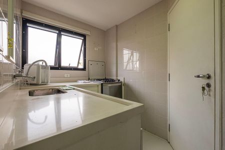 Apartamento à venda com 94m², 2 quartos e 2 vagas Apartamento à venda com 94m², 2 quartos e 2 vagasCozinha