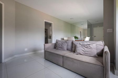 Apartamento à venda com 94m², 2 quartos e 2 vagas Apartamento à venda com 94m², 2 quartos e 2 vagasSala