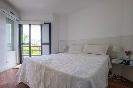 Apartamento à venda com 94m², 2 quartos e 2 vagas Apartamento à venda com 94m², 2 quartos e 2 vagasSuíte 1