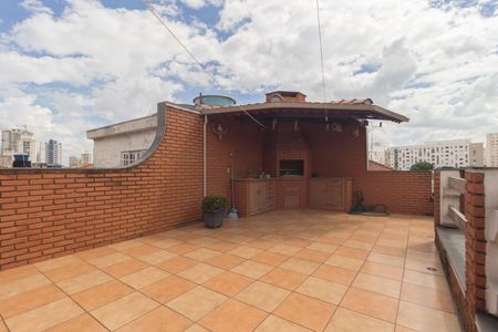 Casa à venda com 268m², 5 quartos e 3 vagas Casa à venda com 268m², 5 quartos e 3 vagasChurrasqueira