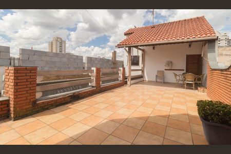 Casa à venda com 268m², 5 quartos e 3 vagas Casa à venda com 268m², 5 quartos e 3 vagasChurrasqueira