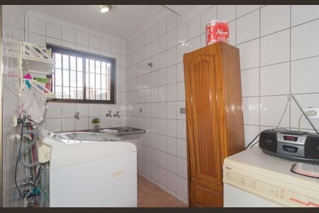 Casa à venda com 268m², 5 quartos e 3 vagas Casa à venda com 268m², 5 quartos e 3 vagasÁrea de Serviço