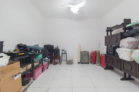 Casa à venda com 268m², 5 quartos e 3 vagas Casa à venda com 268m², 5 quartos e 3 vagasDepósito